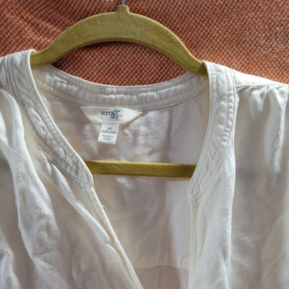 Terra & Sky Women's Plus Size Long Sleeve Wrap Front Top with Knit Back Size 3x - Picture 4 of 16